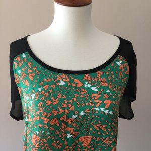 Casual Land Top w/Orange White Heart Design
